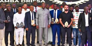 La grande famille du football local ivoirien s’est réunie ce mercredi 4 juin 2025 à la salle des fêtes de l’Hôtel des Armées