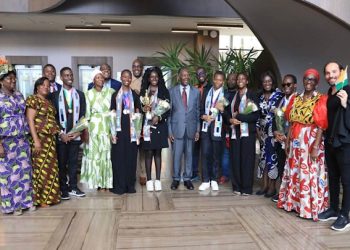 Scènes de liesse et d’orgueil national ce jeudi 19 juin 2025 à l’aéroport international Félix Houphouët-Boigny