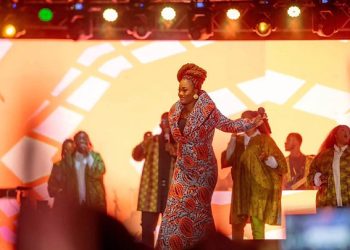 Le dimanche 22 juin 2025, l’esplanade du Palais de la Culture de Treichville s’est transformée en un véritable sanctuaire à ciel ouvert