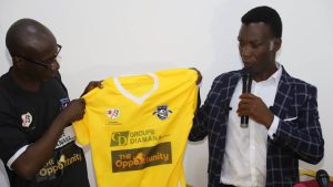 Ce vendredi 27 juin 2025, à Cocody, à Abidjan, s’est tenue une conférence de presse marquant la présentation officielle du maillot du projet de détection de talents footballistiques