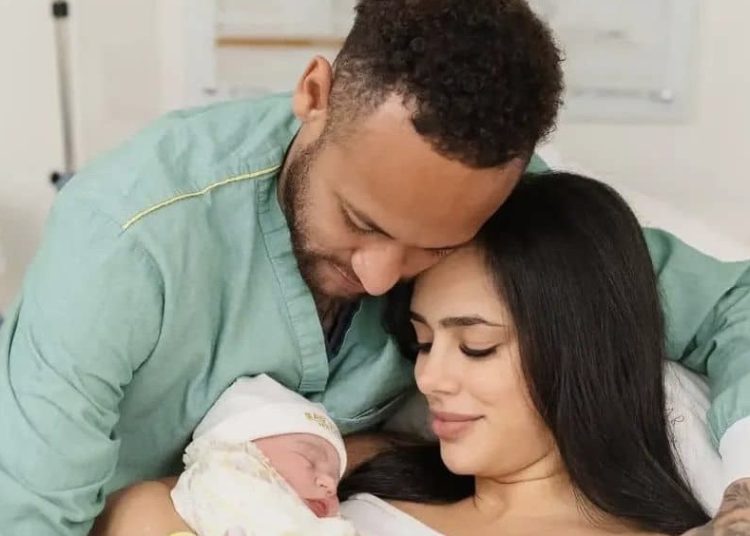 Neymar vient de devenir papa pour la troisième fois