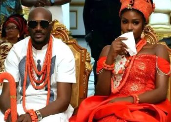 Innocent Idibia, et Natasha Osawaru