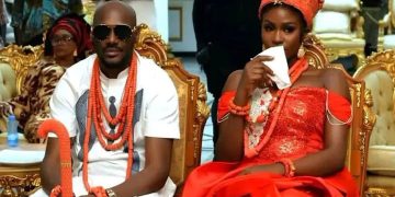 Innocent Idibia, et Natasha Osawaru