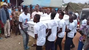 Tolah Amenan Bah Élise, repose depuis le samedi 2 août 2025 au cimetière de Blè
