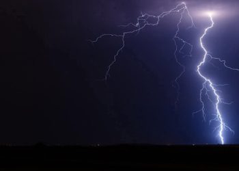 Un jeune footballeur foudroyé