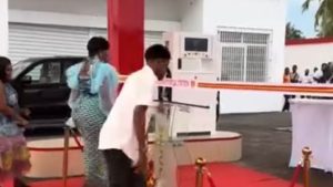 Hamond Chic inaugure sa première station-service 