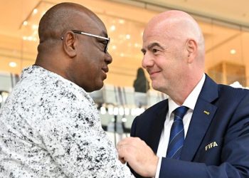 Gianni Infantino et Yacine Idriss Diallo