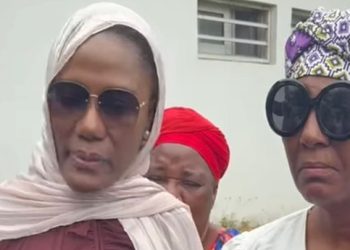 Nady Bamba Gbagbo, épouse de l’ancien président Laurent Gbagbo est sur pied afin de retrouver son « fils » Ibrahim Zigui