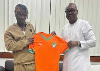 Ameka Zrai et son staff, Diby Prod, ont été reçus en audience ce vendredi 12 septembre 2025 par le président de la Fédération Ivoirienne de Football (FIF)