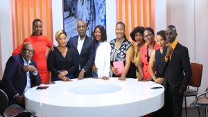 Le cadre prestigieux de l’Ivoire Golf Club à Cocody a servi de décor, mardi 23 septembre 2025, au lancement officiel de la nouvelle émission télévisée