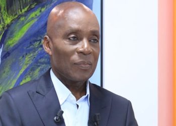 Le cadre prestigieux de l’Ivoire Golf Club à Cocody a servi de décor, mardi 23 septembre 2025, au lancement officiel de la nouvelle émission télévisée