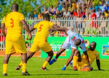 un match de gala a opposé l’équipe des anciens footballeurs burkinabè à la sélection des Forces de Défense et de Sécurité