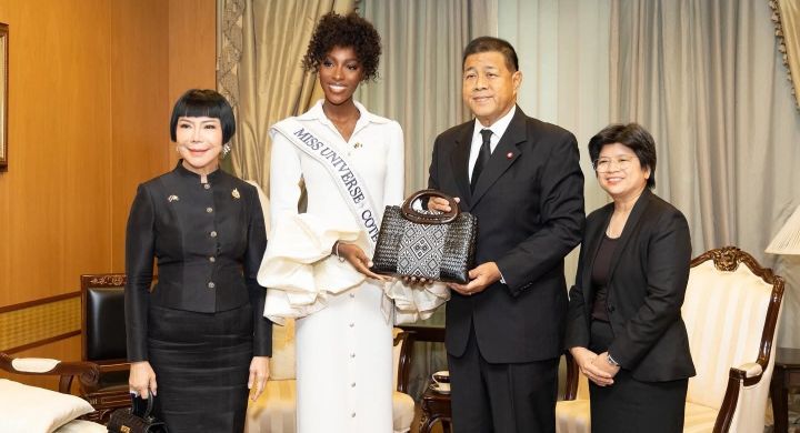 Olivia Yacé, Miss Univers Côte d’Ivoire 2025 a été reçue au Ministère des Affaires étrangères de Thaïlande