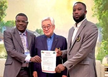 Le champion olympique ivoirien Cheick Cissé vient d’ajouter une nouvelle distinction à son impressionnant parcours sportif. L’athlète a été officiellement nommé Ambassadeur du Taekwondo congolais par Maître Thomas Moutala