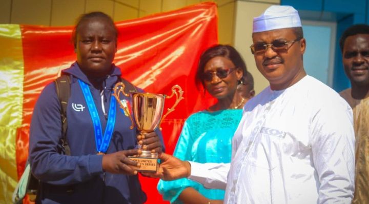 Les championnes du football féminin tchadien ont regagné N’Djamena sous un tonnerre d’applaudissements