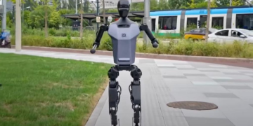 Le robot humanoïde AgiBot A2
