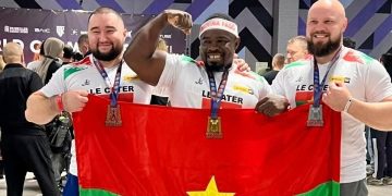 Zan Alfred Bady, plus connu sous le surnom de « Caterpillar », a décroché ce vendredi 5 décembre 2025 le titre de champion du monde en développé couché