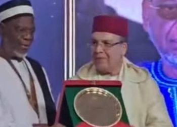 Le Président du Conseil supérieur des imams, des mosquées et des affaires islamiques (COSIM), le Cheikhoul Aïma Ousmane Diakité, a été désigné lauréat du Grand Prix honorifique de la Fondation Mohammed VI des Oulema Africain