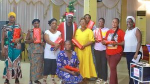 La Fondation internationale Au Cœur du Soleil a célébré, le samedi 20 décembre 2025, la fête de Noël avec ses tout-petits