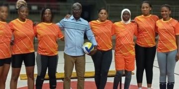 l’Office National des Sports (ONS) a officiellement lancé une équipe féminine de volley-bal