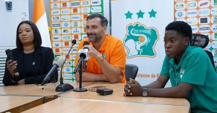 Mathieu Esposito, a affiché sérénité et détermination face à la presse