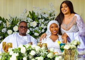 la chroniqueuse Yasmine Reda a adressé un message à Touré Idriss, époux de l’animatrice et actrice Kadhy Touré