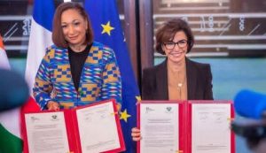 Ce vendredi 20 février 2026 : la France a officiellement restitué à la Côte d’Ivoire le « Djidji Ayôkwé », un tambour parleur vieux de plus d’un siècle