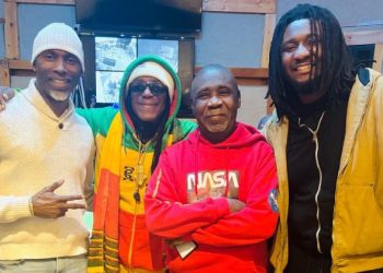 À seulement 29 ans, Kwesi Drumz s’impose progressivement comme l’un des jeunes talents prometteurs de la scène reggae internationale