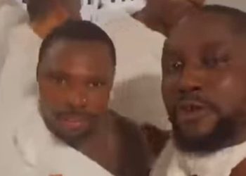 Le célèbre chanteur nigérian Asake, de son vrai nom Ahmed Ololade Rhodes s’est rendu en Arabie saoudite