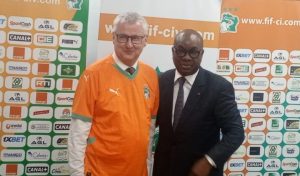 Le président de la Fédération Ivoirienne de Football (FIF), Idriss Diallo, a accordé une audience ce vendredi 13 mars 2026 à l’ambassadeur d’Allemagne en Côte d’Ivoire, Matthias Veltin
