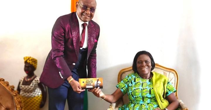 Gadji Celi a rendu une visite courtoise à Simone Ehivet Gbagbo, ancienne Première dame