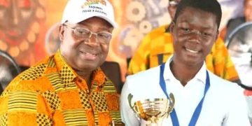 Bongoua Grâce Emmanuella remporte le Prix d’Excellence Henri Konan Bédié de la meilleure écrivaine