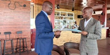 Le paysage médiatique ivoirien franchit un nouveau cap avec la signature d’un partenariat stratégique entre Cercle des Ebony et le Capitol Hôtel