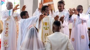 DJ Kedjevara célèbre son mariage religieux