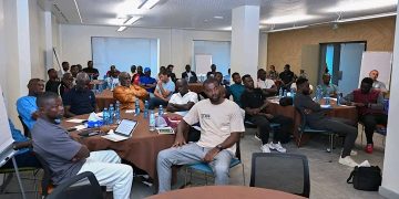 La Direction Technique Nationale (DTN) de la Fédération Ivoirienne de Football a réuni, ce vendredi 29 mai 2026, les entraîneurs des clubs de Ligue 1 et Ligue 2