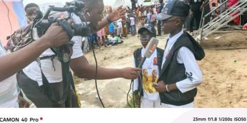 Le Festival des Musiques Urbaines d’Anoumabo 18 aura été marqué par des prestations mémorables, mais celle du duo TWO M restera sans doute gravée dans les esprits, notamment du jeune public