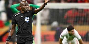 l’AS FAR a officiellement saisi la Confédération africaine de football pour contester la désignation de l’arbitre congolais