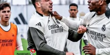 Le climat est explosif au sein du Real Madrid à quelques jours du très attendu Clasico face au FC Barcelone