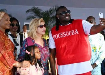 Dominique Ouattara, a exprimé ce lundi 18 mai 2026, une vive émotion à la suite du décès de l’artiste musicien Abomé Léléphant