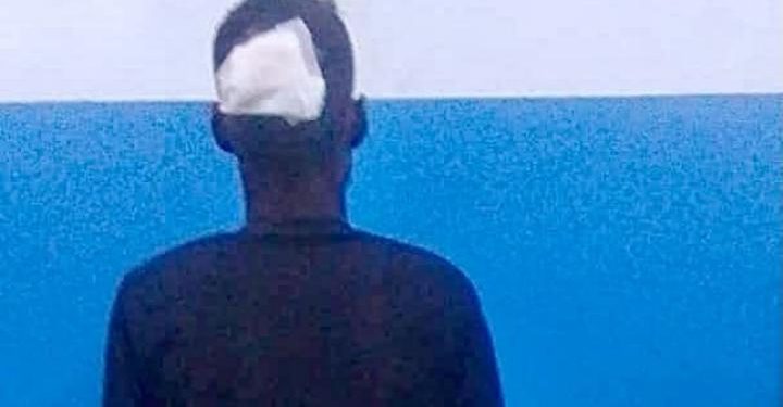 Un homme, armé de plusieurs couteaux, a mortellement agressé son frère