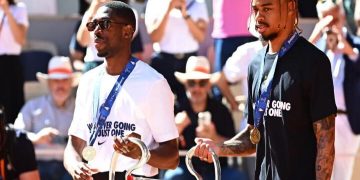 le Paris Saint-Germain (PSG) a offert une scène inattendue aux spectateurs de Roland-Garros ce lundi 1er juin 2026