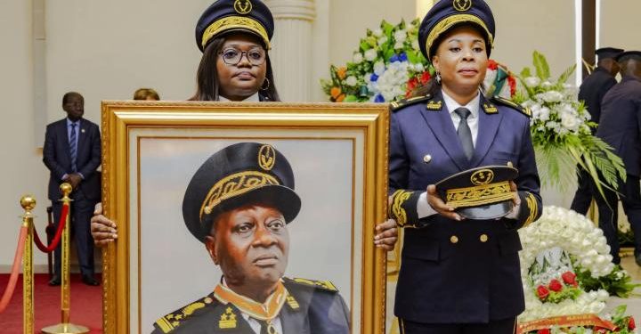La levée de corps d’André Ekponon, ancien Préfet de la région du Poro et ancien Préfet du département de Korhogo a eu lieu ce samedi 4 juillet 2026