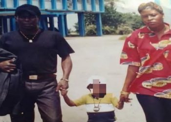 Secre Dago à rendu hommage à l’artiste Akézo, à l’état civil Sérikpa Gnakpa Simplice encore surnommé Monsieur Papagnon