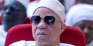 Salif Kéïta a rendu un vibrant hommage à Hadja Andrée Touré