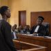 Un jeune jardinier et un voyant comparaissaient mardi 7 juillet 2026 devant la Chambre correctionnelle du Tribunal de grande instance (TGI) de Bobo-Dioulasso pour une affaire de vol