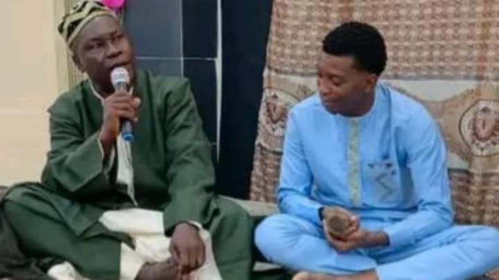 Ibrahim Zigui, plus connu sous le nom de Zigui, s’est officiellement converti à l’islam le vendredi 17 juillet 2026 à la mosquée Alhoussene d’Adjamé