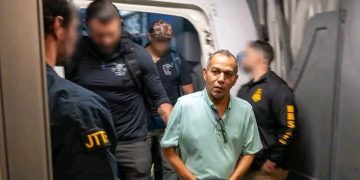 Le Federal Bureau of Investigation (FBI) a annoncé l’arrestation de Khalid Ahmed Satary, présenté comme l’un des fraudeurs les plus recherchés par l’agence américaine