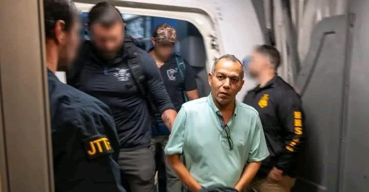 Le Federal Bureau of Investigation (FBI) a annoncé l’arrestation de Khalid Ahmed Satary, présenté comme l’un des fraudeurs les plus recherchés par l’agence américaine
