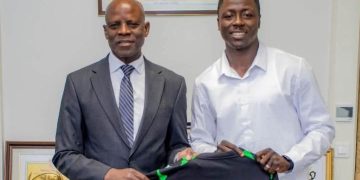 Oumar Diakité a été reçu, jeudi 23 juillet 2026, par le ministre de l’Enseignement supérieur et de la Recherche scientifique, professeur Adama Diawar